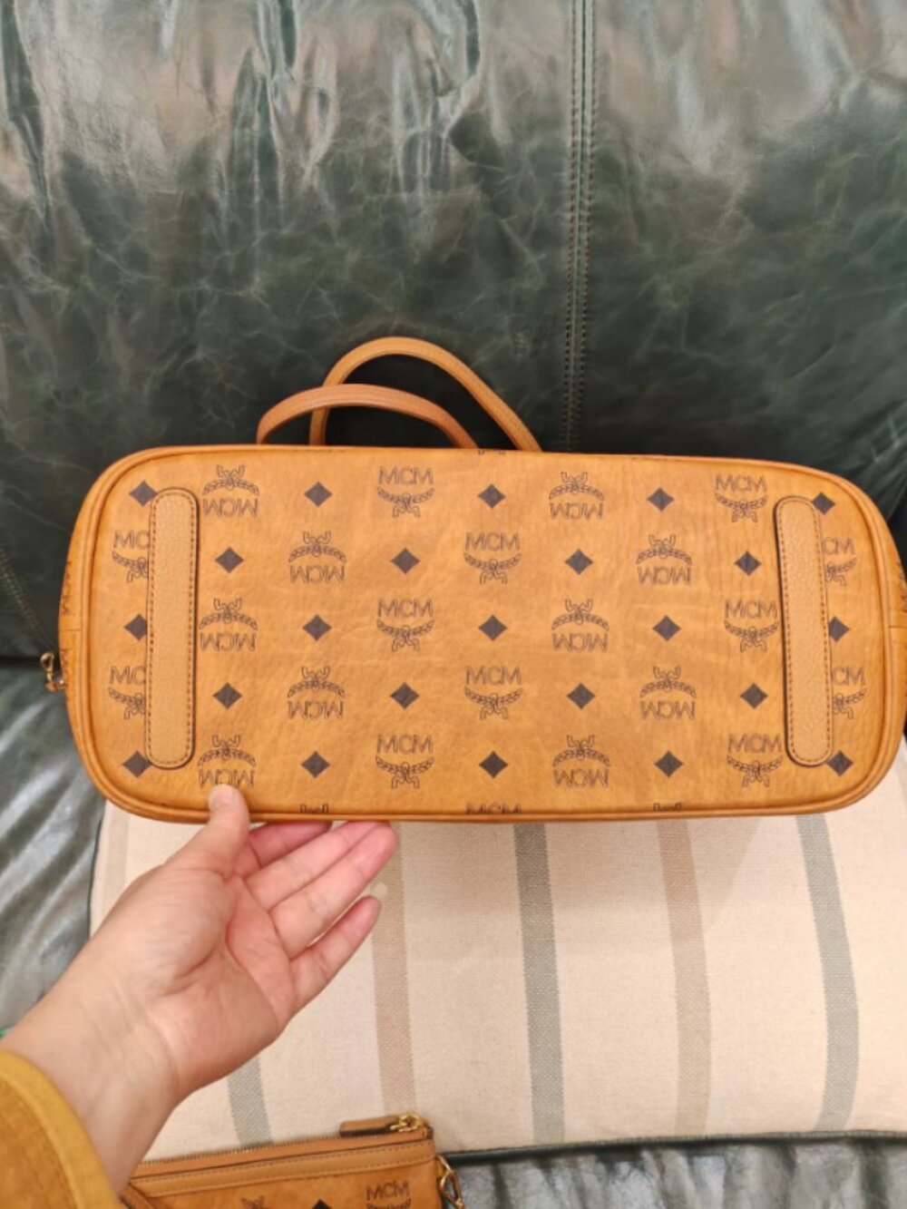 MCM Medium Cognac Visetos Reversible Tote Bag - Picture 5 of 7